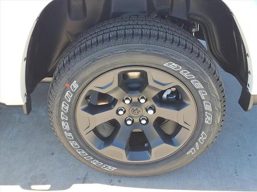 Bright White Clearcoat 2026 RAM 1500 Big Horn/Lone Star