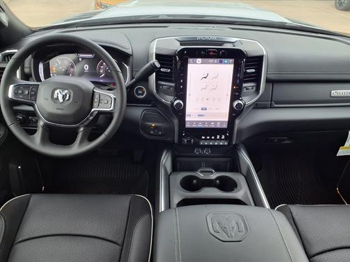 2026 RAM 3500 Laramie Crew Cab 4x4 8' Box