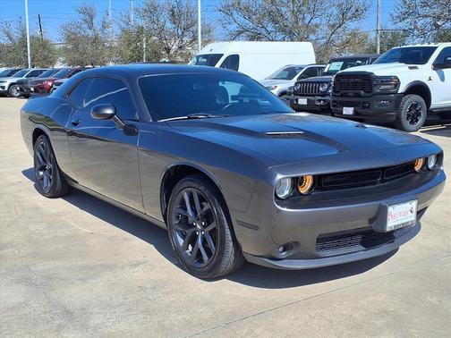 2021 Dodge Challenger SXT