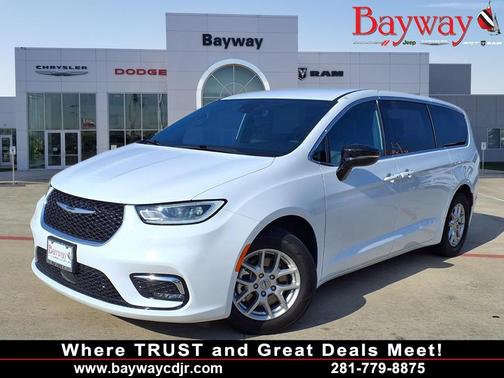 2025 Chrysler Pacifica L