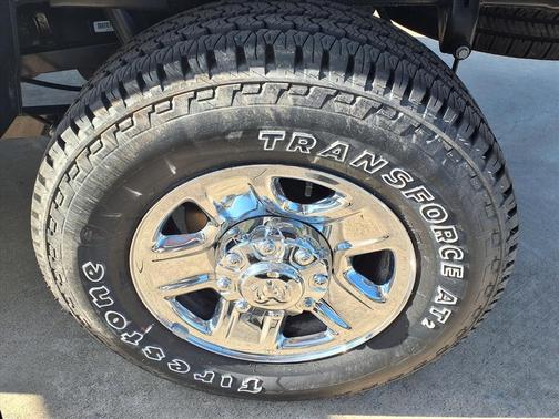 2026 RAM 2500 Tradesman Crew Cab 4x4 6'4' Box