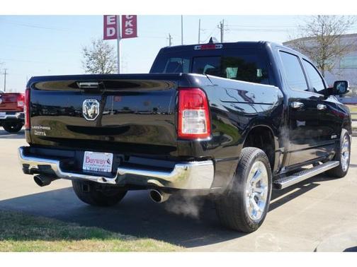 Photo 2 of 25 of 2020 RAM 1500 Big Horn