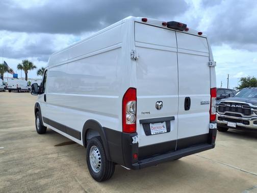 2025 RAM ProMaster 2500 Tradesman
