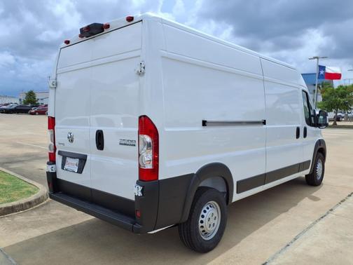 2025 RAM ProMaster 2500 Tradesman