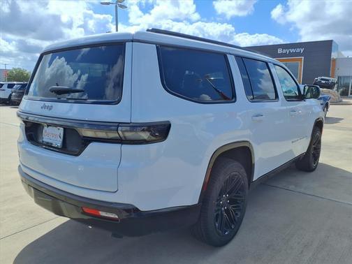 2026 Jeep Grand Wagoneer Limited Reserve 4x4