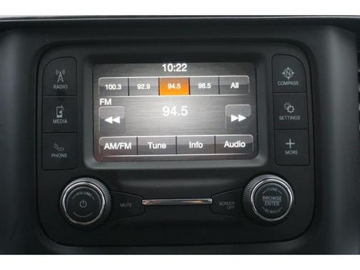 Photo 4 of 25 of 2020 RAM 1500 Big Horn