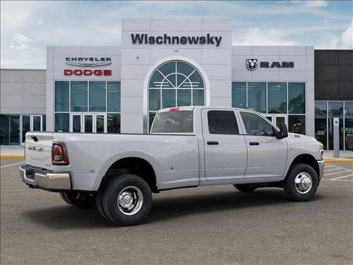 2026 RAM 3500 Tradesman Crew Cab 4x4 8' Box