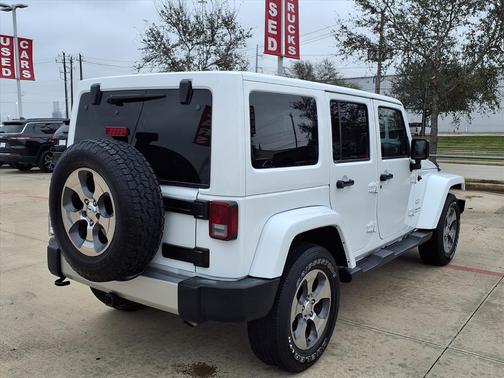 2017 Jeep Wrangler Unlimited Sahara