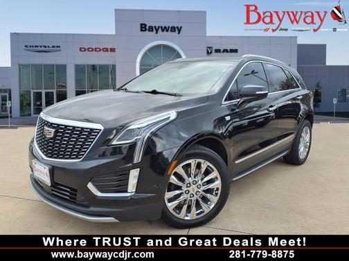 2022 Cadillac XT5 Premium Luxury