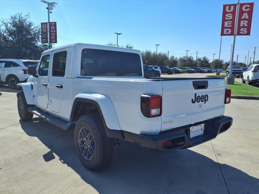 2025 Jeep Gladiator Sport S