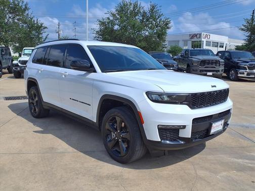 Bright White Clearcoat 2023 Jeep Grand Cherokee L Limited