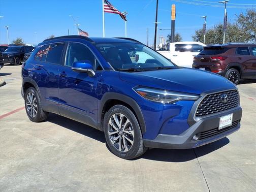 Blue Crush Metallic 2022 Toyota Corolla Cross XLE