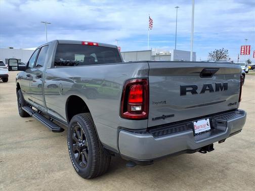 2026 RAM 3500 Lone Star Crew Cab 4x4 8' Box