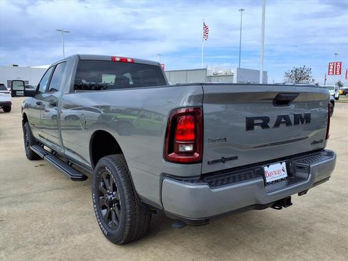 2026 RAM 3500 Lone Star Crew Cab 4x4 8' Box
