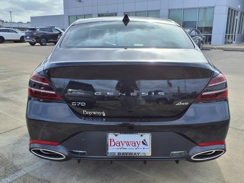 2025 Genesis G70 2.5T AWD