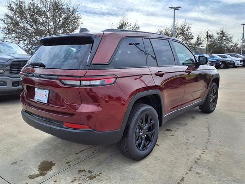 2025 Jeep Grand Cherokee Altitude