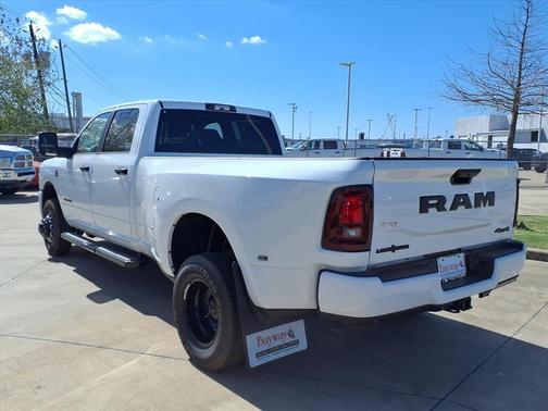2026 RAM 3500 Lone Star Crew Cab 4x4 8' Box