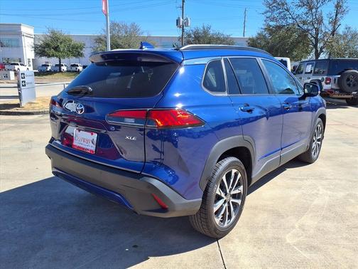 2022 Toyota Corolla Cross XLE