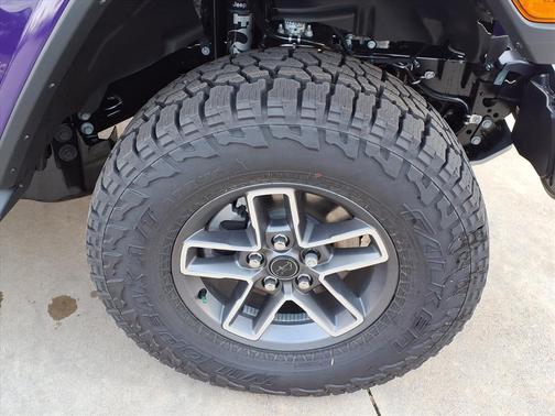 2026 Jeep Gladiator Mojave 4x4