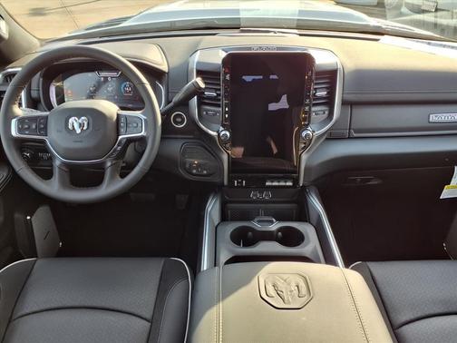 2026 RAM 2500 Laramie Crew Cab 4x4 6'4' Box