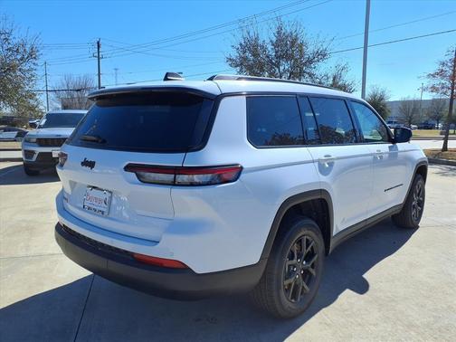 2025 Jeep Grand Cherokee L Altitude