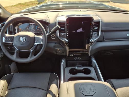 2026 RAM 2500 Laramie Crew Cab 4x4 6'4' Box