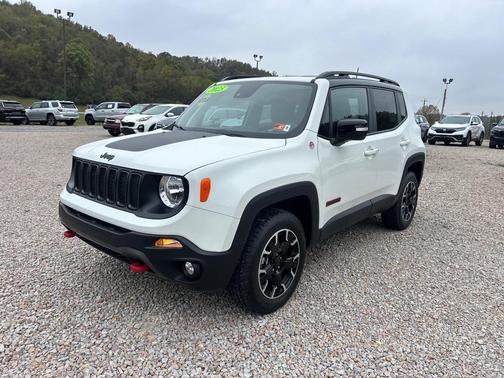 2023 Jeep Renegade Trailhawk