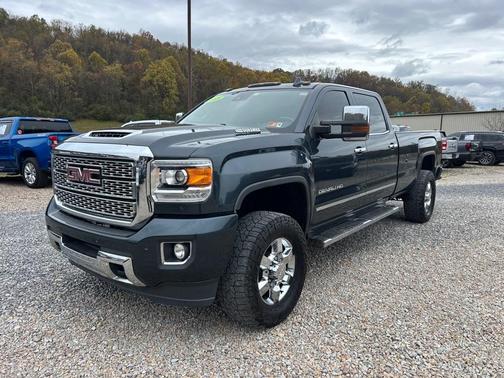 2018 GMC Sierra 3500 Denali