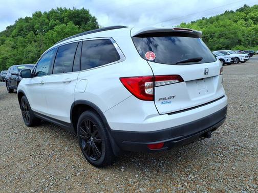 Platinum White Pearl 2021 Honda Pilot AWD Special Edition