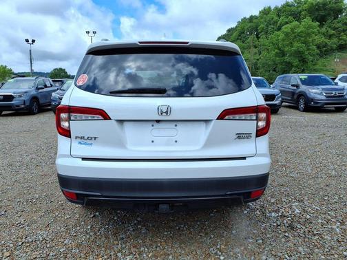 Platinum White Pearl 2021 Honda Pilot AWD Special Edition