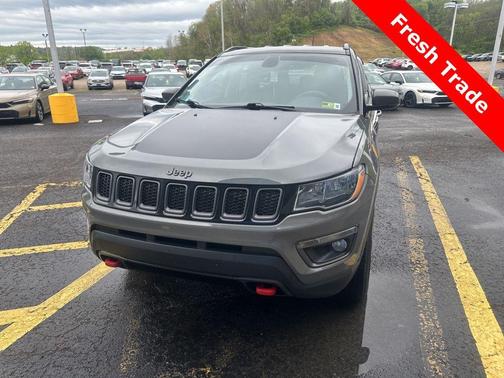 Sting-Gray Clearcoat 2019 Jeep Compass Trailhawk