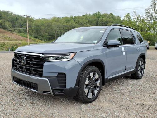 Sonic Gray Pearl 2026 Honda Pilot Touring 8-Passenger