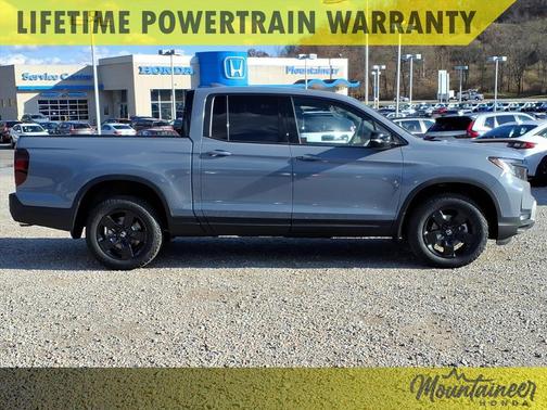 Sonic Gray Pearl 2026 Honda Ridgeline Black