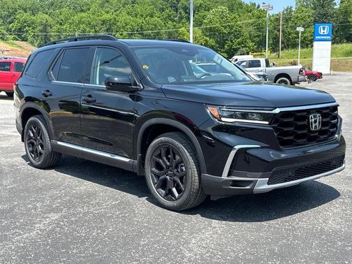 2025 Honda Pilot Touring 8-Passenger