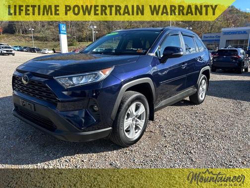 2020 Toyota RAV4 XLE