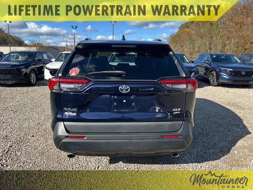 2020 Toyota RAV4 XLE