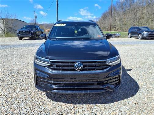 2022 Volkswagen Tiguan 2.0T SE R-Line Black 4MOTION