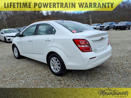 2018 Chevrolet Sonic LT