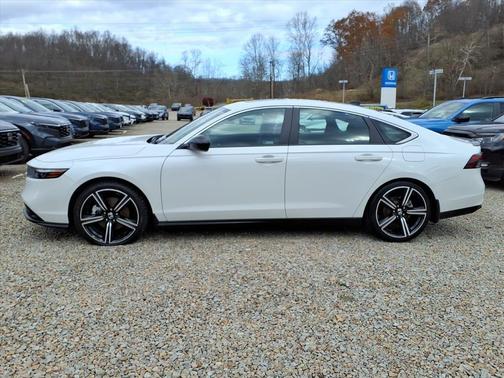 2023 Honda Accord Hybrid Base