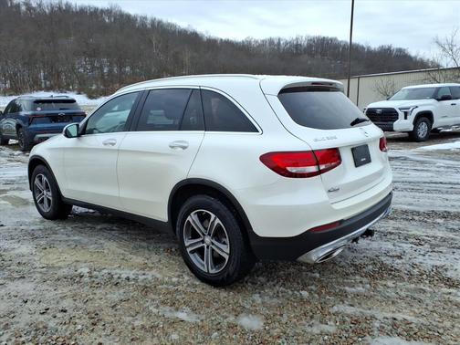 2017 Mercedes-Benz GLC 300 4MATIC
