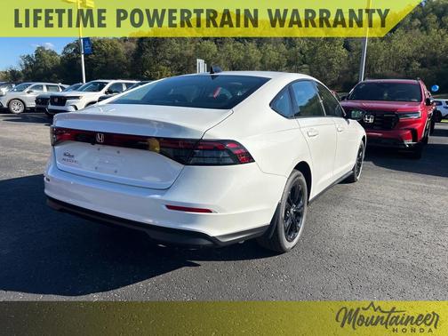 2025 Honda Accord Sport SE 1.5T