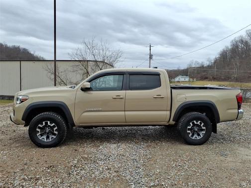 2019 Toyota Tacoma TRD Off-Road