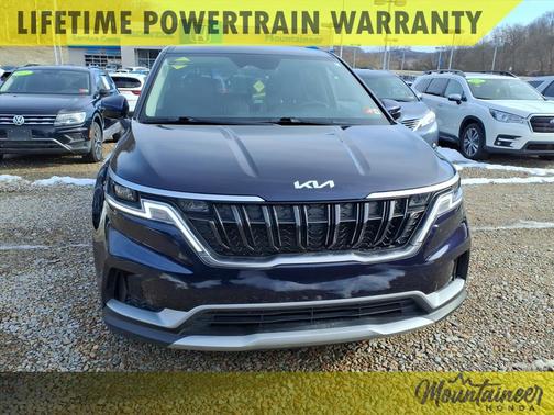 2024 Kia Carnival LX