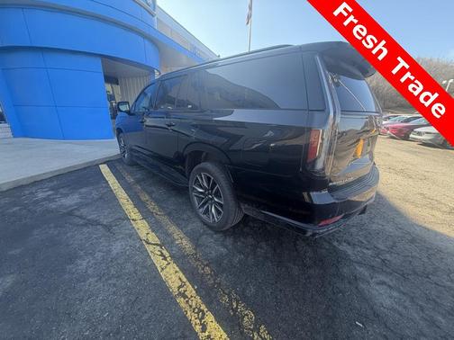 2024 Cadillac Escalade ESV Sport