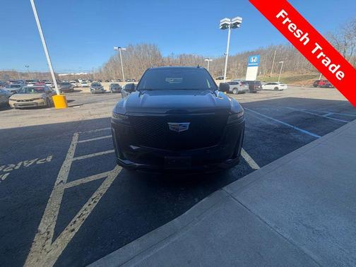 2024 Cadillac Escalade ESV Sport