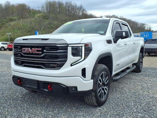 Summit White 2022 GMC Sierra 1500 AT4