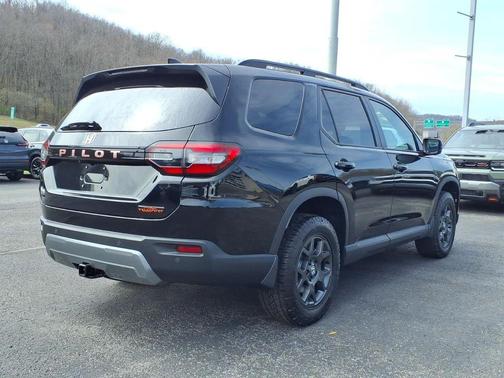 2026 Honda Pilot TrailSport