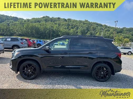 2024 Honda Passport AWD Black