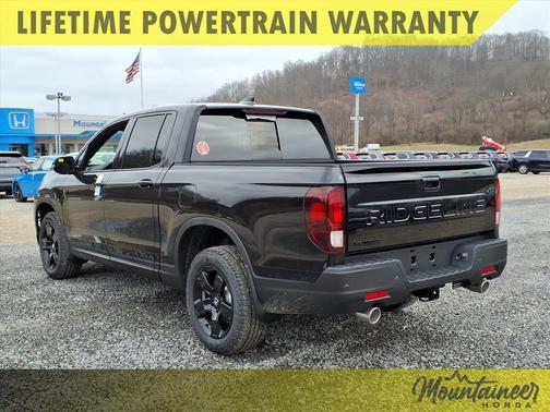 Crystal Black Pearl 2026 Honda Ridgeline Black