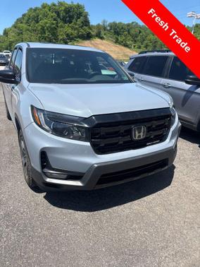 Sonic Gray Pearl 2024 Honda Ridgeline Black